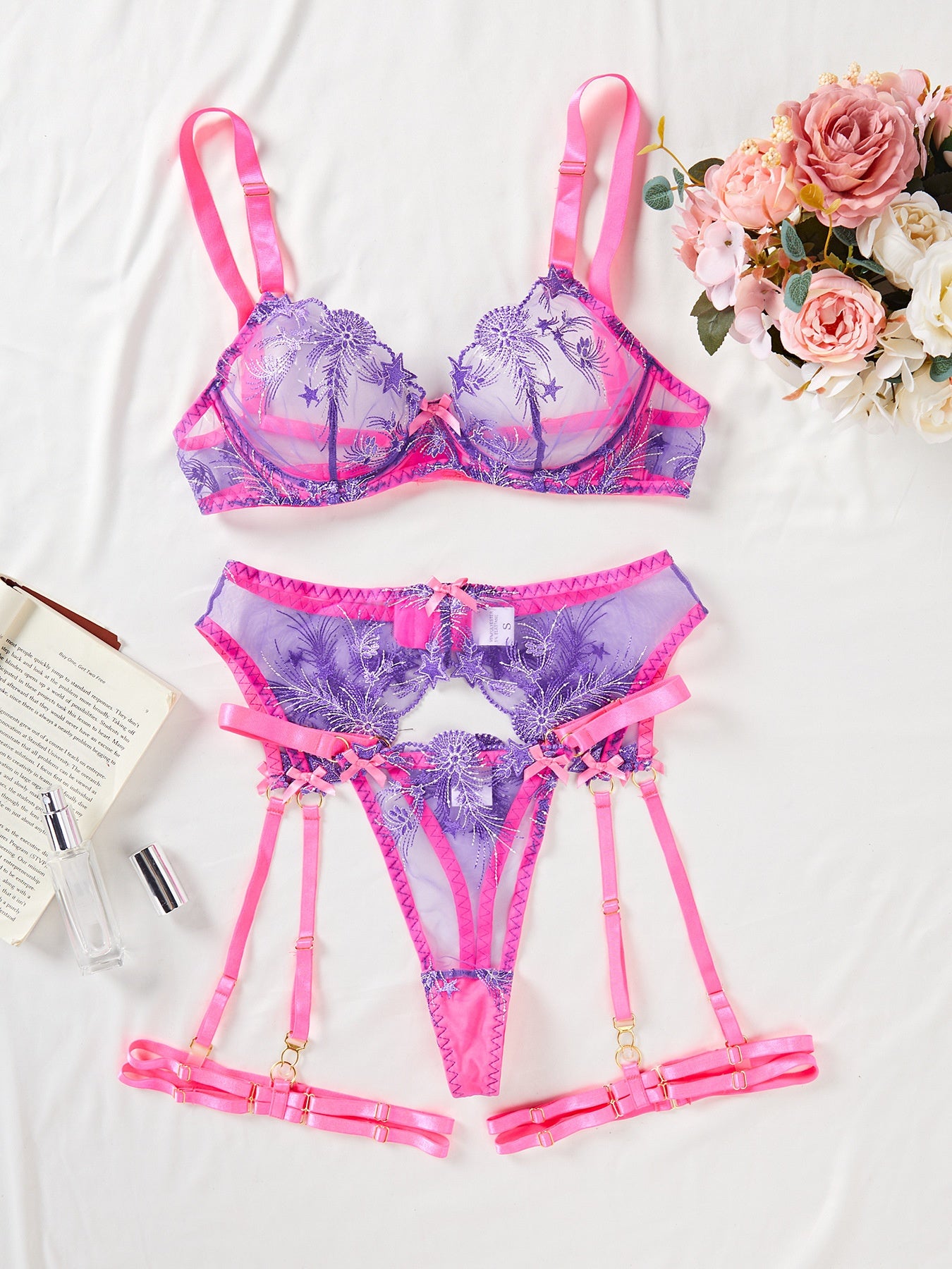 Starlight Bloom 4-Piece Lace Lingerie Set